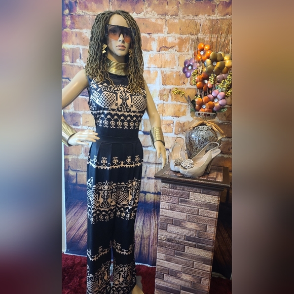 Jump suit - Picture 2 of 3